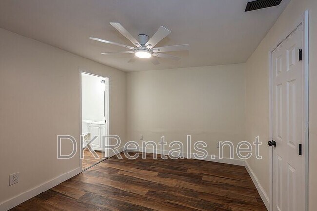 Building Photo - 3536 Kennesaw Station Dr