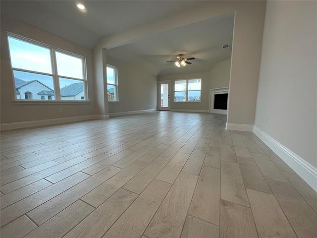 Building Photo - 301 Tartane Dr