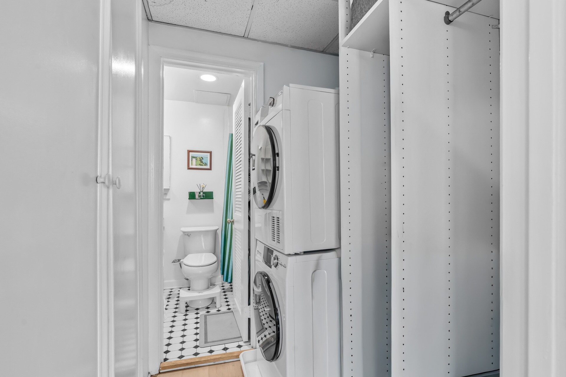 Building Photo - 1758 Corcoran St NW