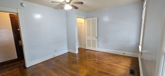 Building Photo - 23 Maple Street Anx