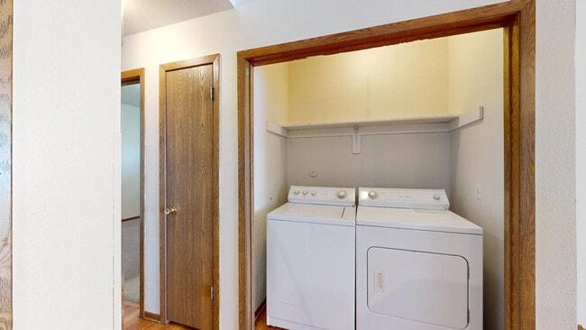 Building Photo - 4525 Steinbeck St