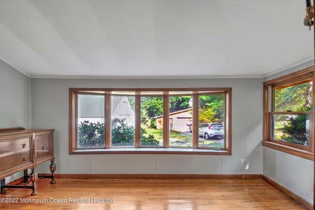 Building Photo - 284 Millstone Rd
