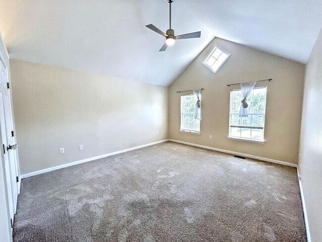 Building Photo - 3704 Thomasson Crossing Dr