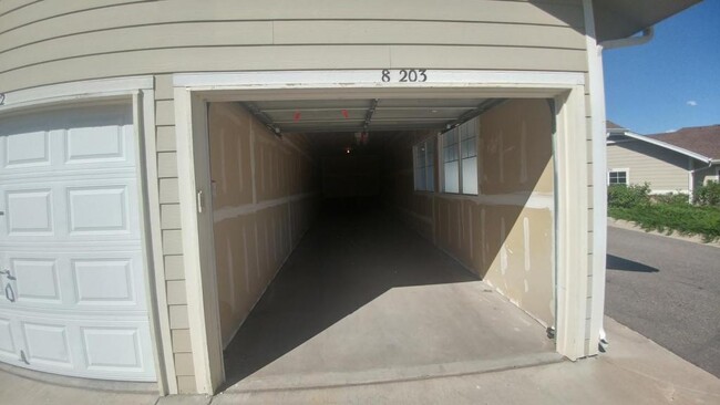 Building Photo - 9463 Ashbury Cir #203