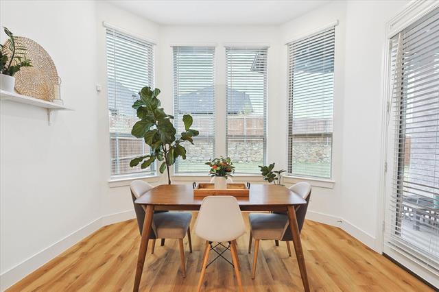 Building Photo - 1201 Superbloom Ave