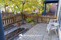 Building Photo - 858 Cecina Ct