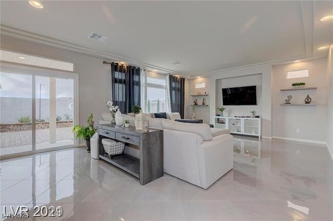 Building Photo - 751 Lieber Wy