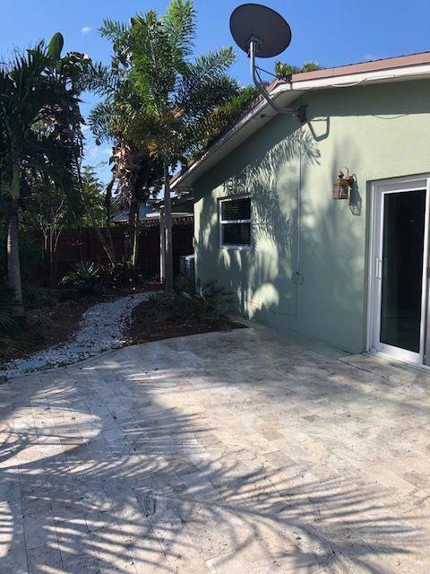 Building Photo - 3180 NW 6th Ave