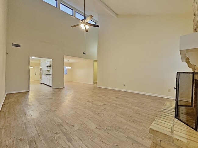 Building Photo - 13406 Meisterwood Dr