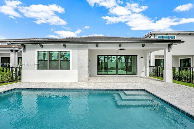 Building Photo - 12413 Solana Bay Cir