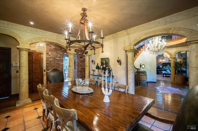 Building Photo - 1412 Quail Ct