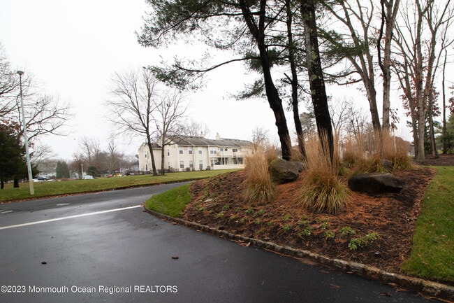 Building Photo - 459 Magnolia Ct