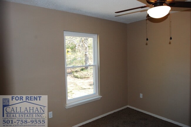Building Photo - Updated 3 Bedroom NLR Home