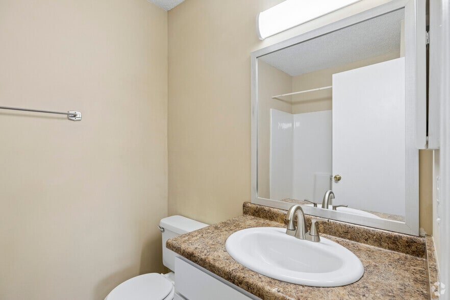 Renovated - 2BR, 2BA - 880SF - Second Bathroom - Seasons Apartments