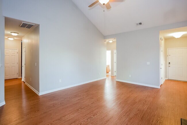 Building Photo - 769 Mott Shue Dr SW