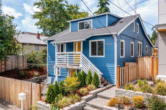 Building Photo - 8129 9th Ave SW