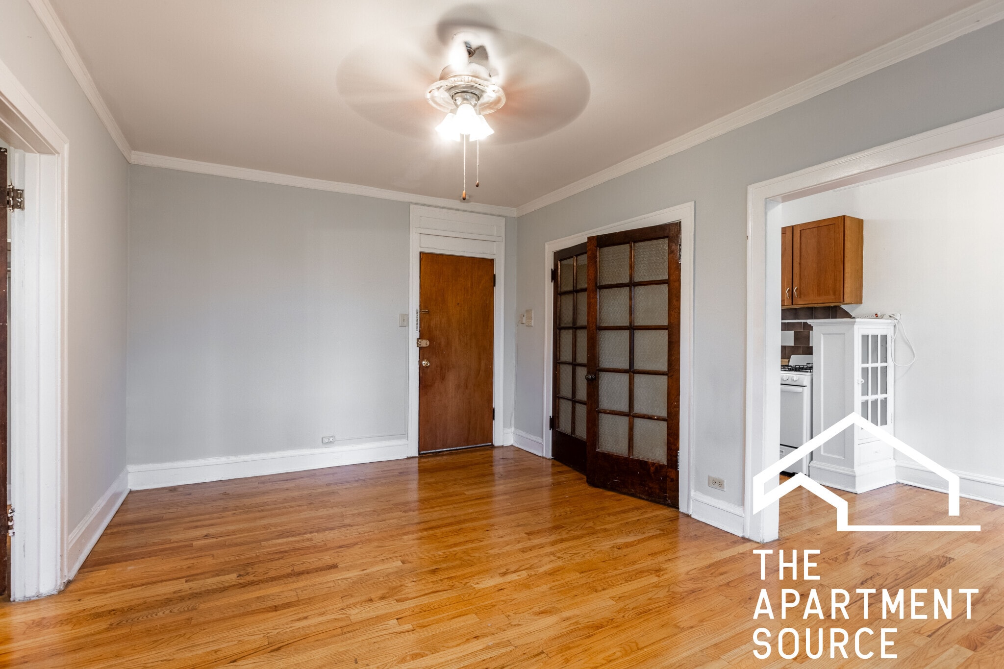 Building Photo - 4635 N Paulina St