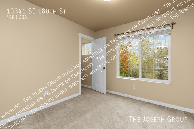 Building Photo - 13341 SE 180th St