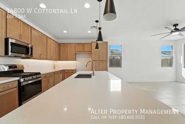 Building Photo - 14800 W Cottontail Ln