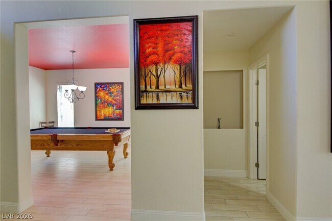 Building Photo - 8925 Monte Oro Dr