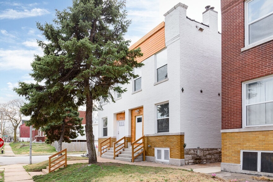 Building Photo - 3101 Old Rte 66