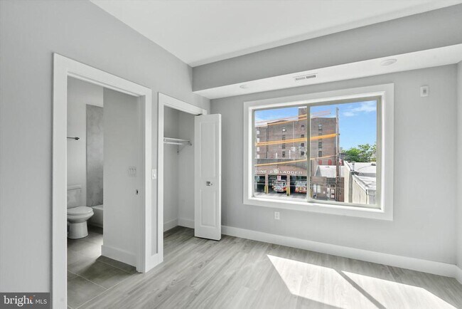 Building Photo - 2401 N 2nd St
