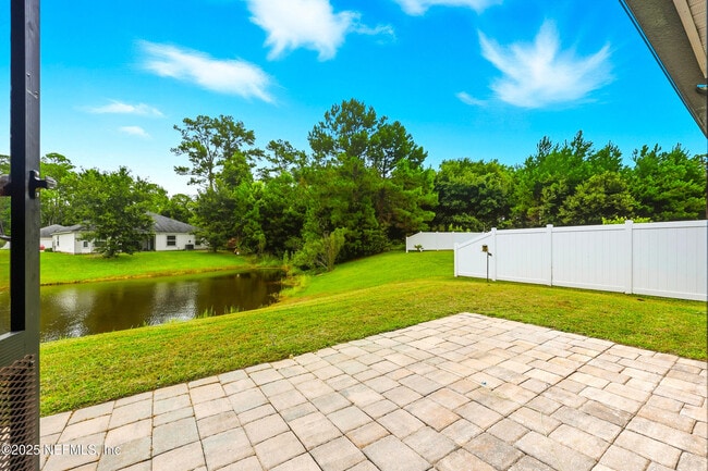 Building Photo - 15653 Mason Lakes Dr