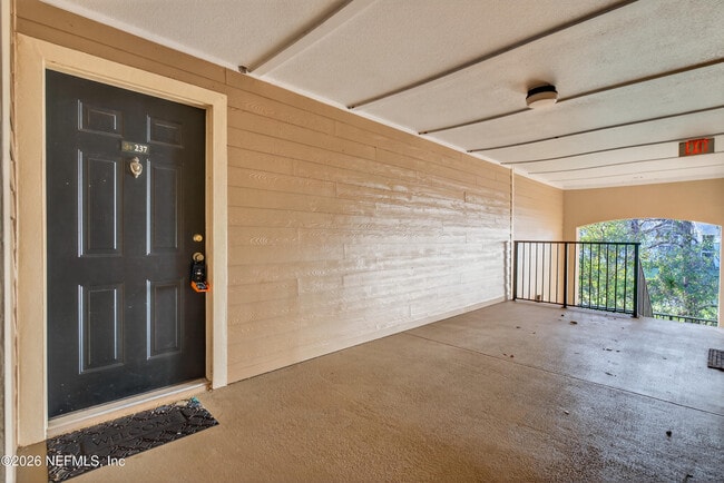 Building Photo - 13810 Sutton Park Dr N