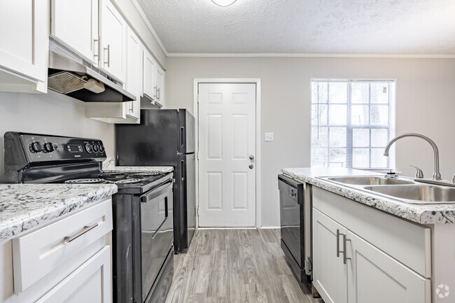 Interior Photo - The Park at 4690 Apartments