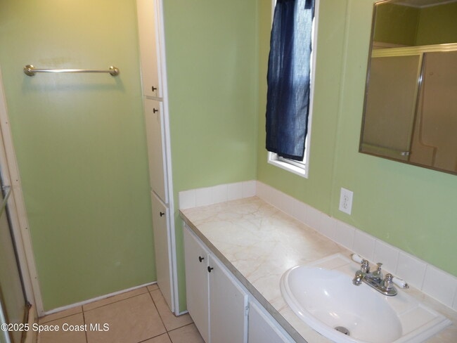 Building Photo - 7596 Boxelder Rd
