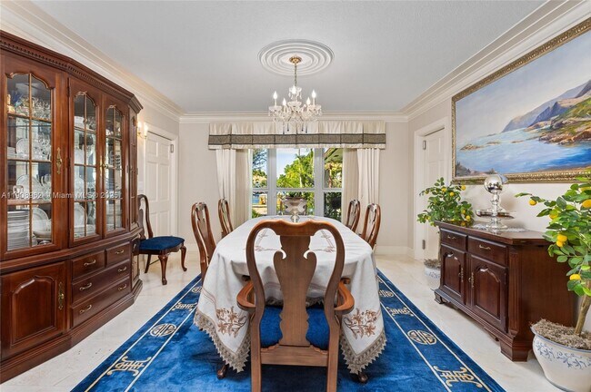 Building Photo - 70 Bay Colony Ln