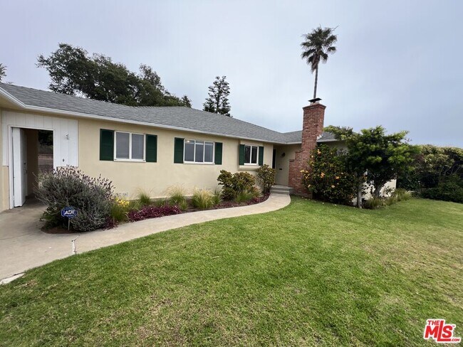 Building Photo - 214 Bellino Dr