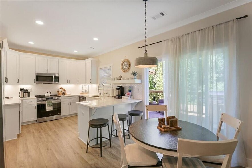 Building Photo - 4620 Timrose Rd NW