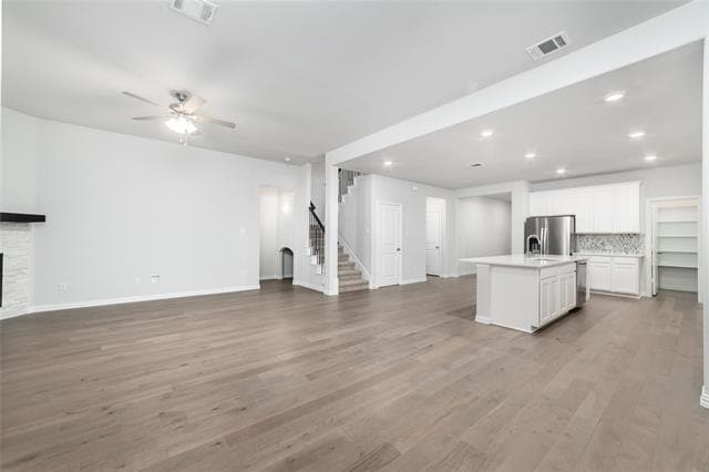 Building Photo - 1820 Briar Rose Dr