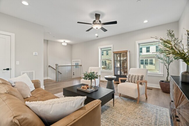 Building Photo - 210 Charlotte Everly Cir