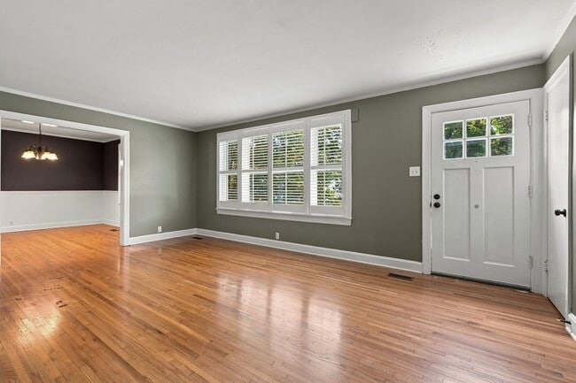 Building Photo - 122 Hammond Ave
