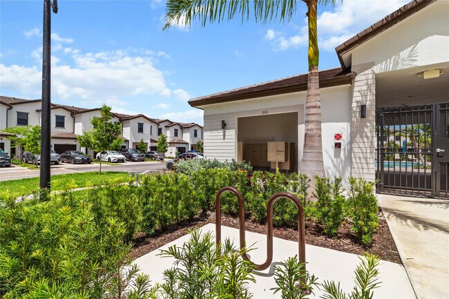 Building Photo - 221 SW 159th Way