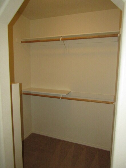 Building Photo - 1100 Goeglein Gulch #267