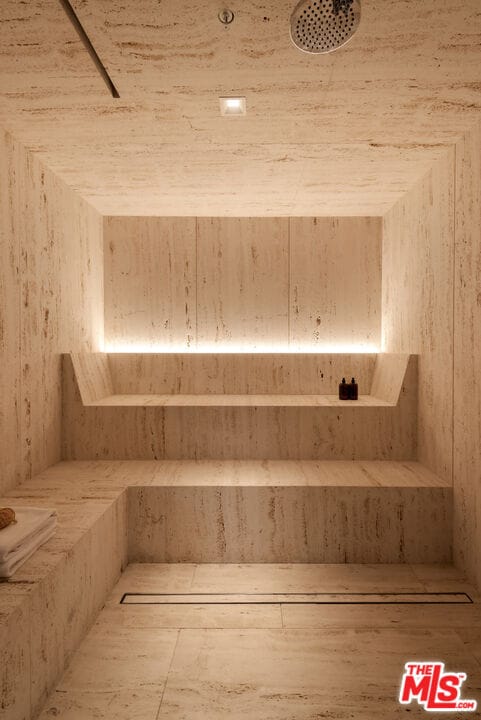 Building Photo - 1210 Laurel Way