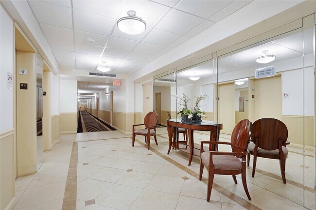 Building Photo - 4250 Galt Ocean Dr