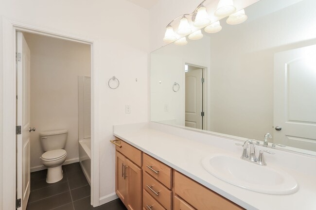 Building Photo - Natomas Meadows Community | Available Now