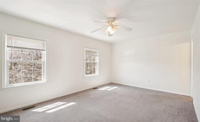 Building Photo - 10284 Arizona Cir