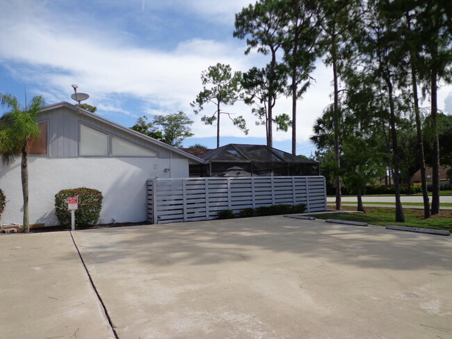 Building Photo - 1167 Periwinkle Pl