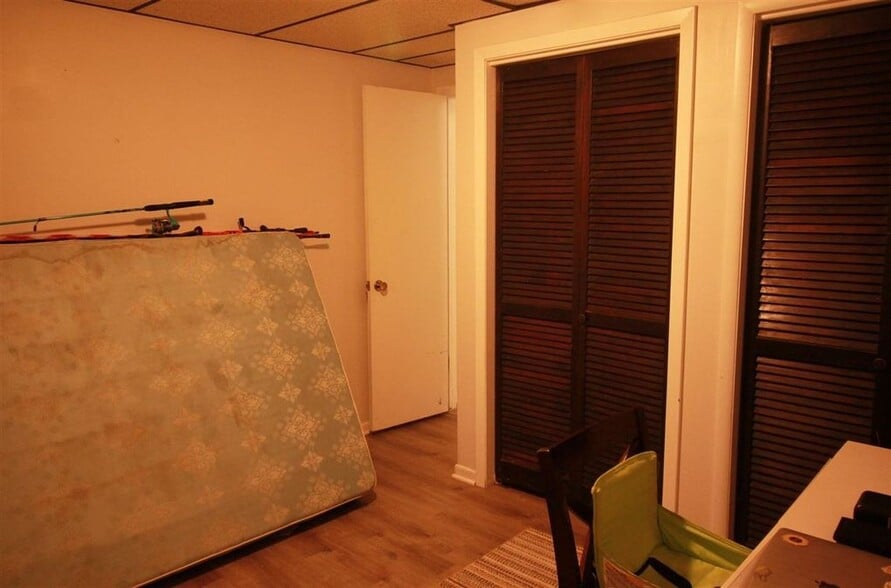 bedroom 2 - 510 W 37th St