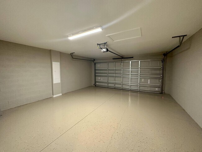 Building Photo - 200 Marion Oaks Golf Rd