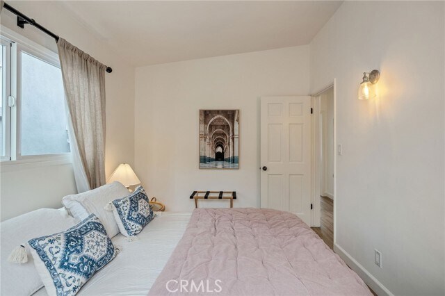 Building Photo - 1706 Carver St