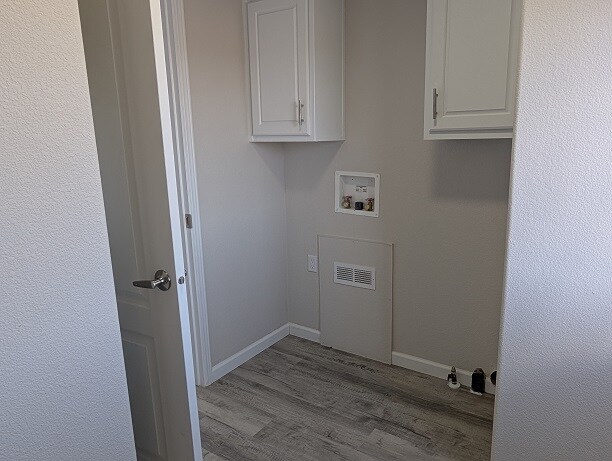 Building Photo - 50559 W Esch Trail
