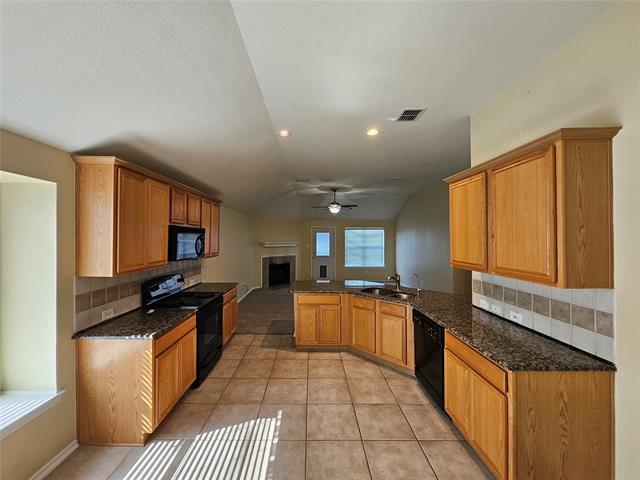 Building Photo - 1232 Sweetwater Dr