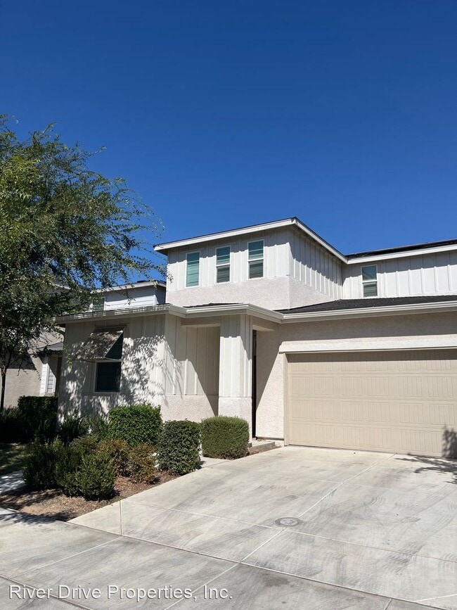 Building Photo - 4 br, 3 bath House - 2331 Explorador Drive