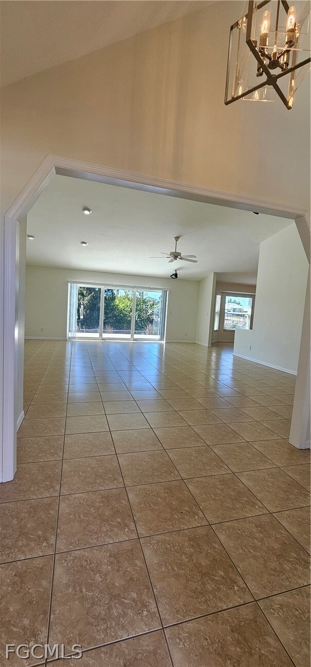 Building Photo - 420 SE 15th Terrace